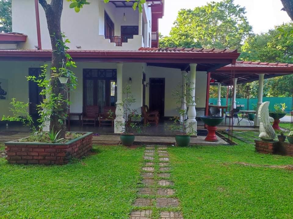 Visu Villa Hotel Habarana Zewnętrze zdjęcie